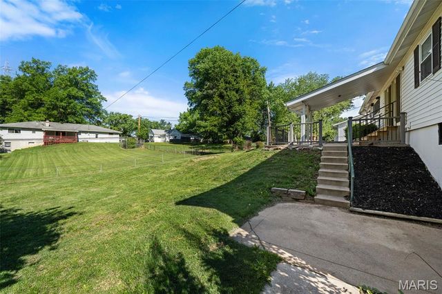 12664 Markaire Drive, St Louis, MO 63146