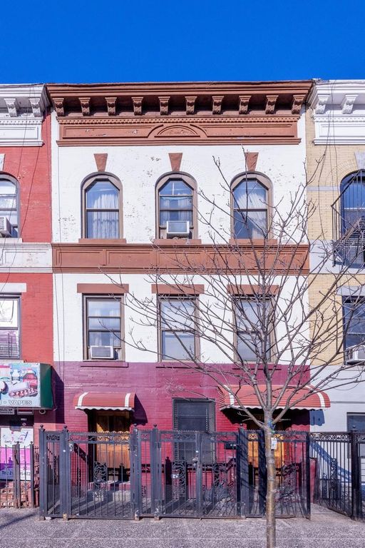 382 Audubon Avenue Building, New York City, NY 10033