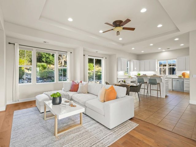 4040 Davenport Ln, Concord, CA 94518