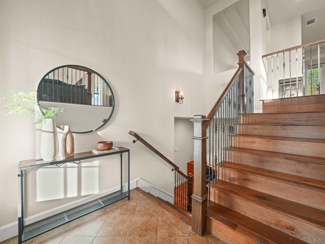 4040 Davenport Ln, Concord, CA 94518