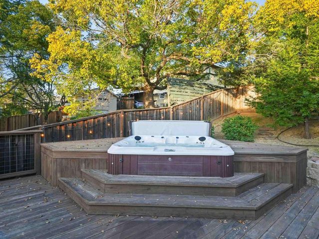 4040 Davenport Ln, Concord, CA 94518