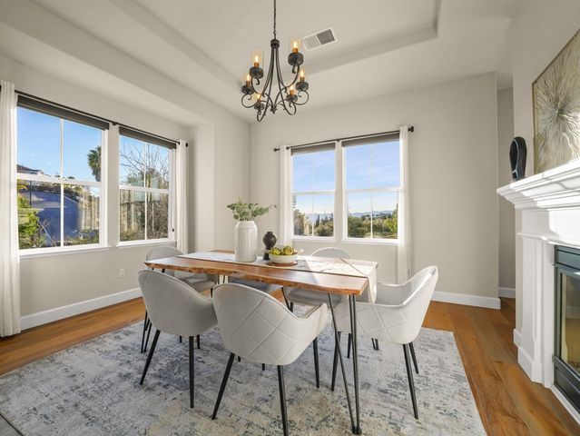 4040 Davenport Ln, Concord, CA 94518