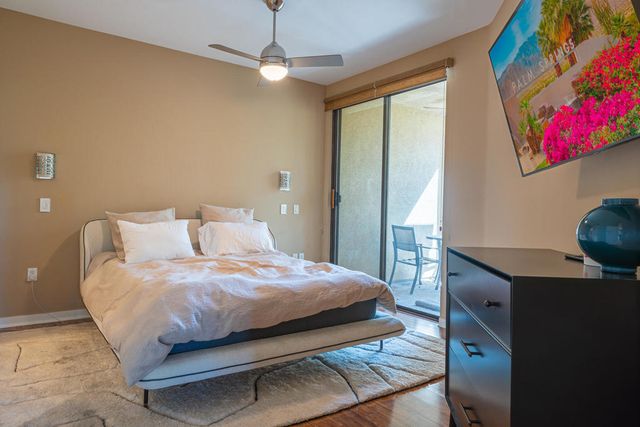 870 E Palm Canyon Drive 202, Palm Springs, CA 92264