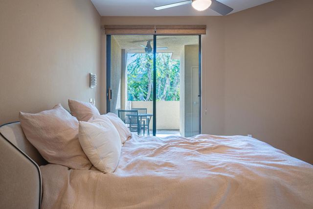 870 E Palm Canyon Drive 202, Palm Springs, CA 92264