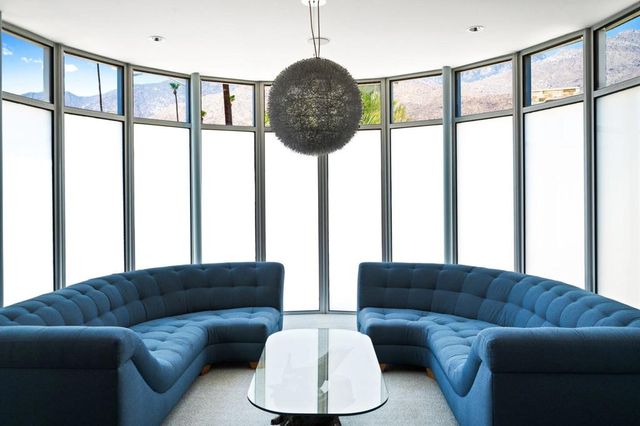 870 E Palm Canyon Drive 202, Palm Springs, CA 92264