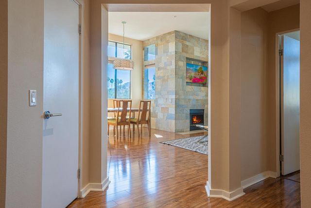 870 E Palm Canyon Drive 202, Palm Springs, CA 92264