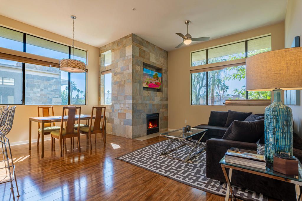 870 E Palm Canyon Drive 202, Palm Springs, CA 92264