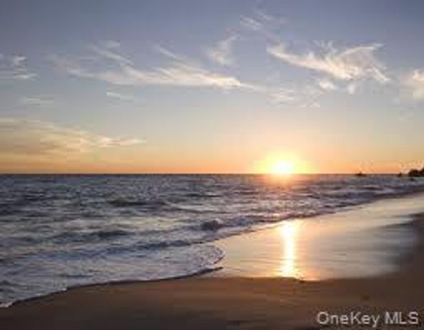 1292 Park Street, Atlantic Beach, NY 11509