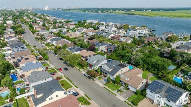 1292 Park Street, Atlantic Beach, NY 11509
