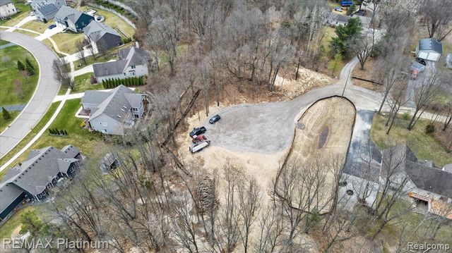 4253 Link Drive, Brighton, MI 48114