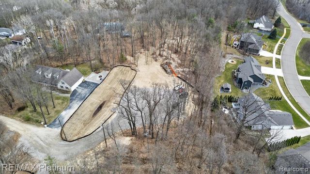 4253 Link Drive, Brighton, MI 48114