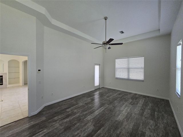 8427 SAILING LOOP, Lakewood Ranch, FL 34202