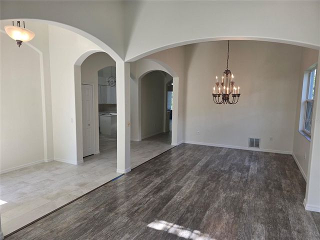 8427 SAILING LOOP, Lakewood Ranch, FL 34202