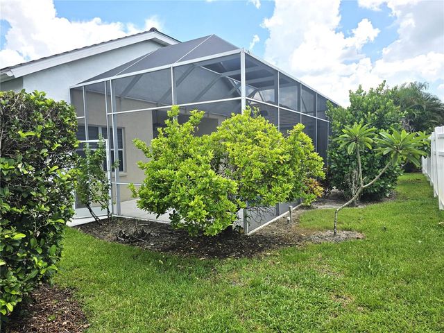 8427 SAILING LOOP, Lakewood Ranch, FL 34202