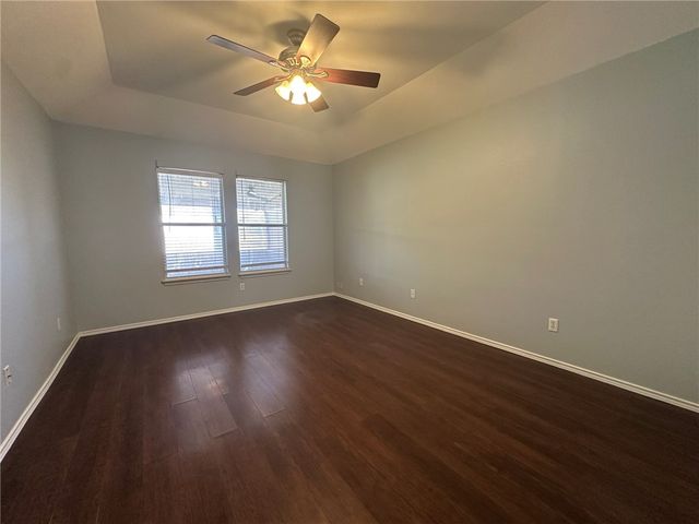 1002 La Mirada, Portland, TX 78374