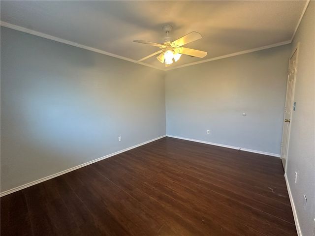 1002 La Mirada, Portland, TX 78374