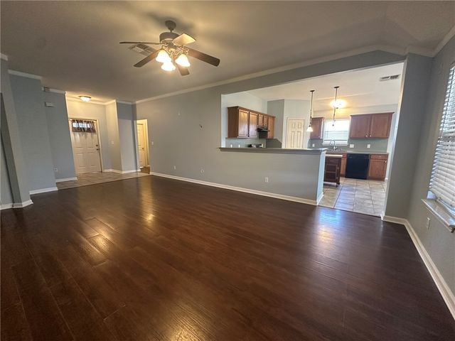 1002 La Mirada, Portland, TX 78374