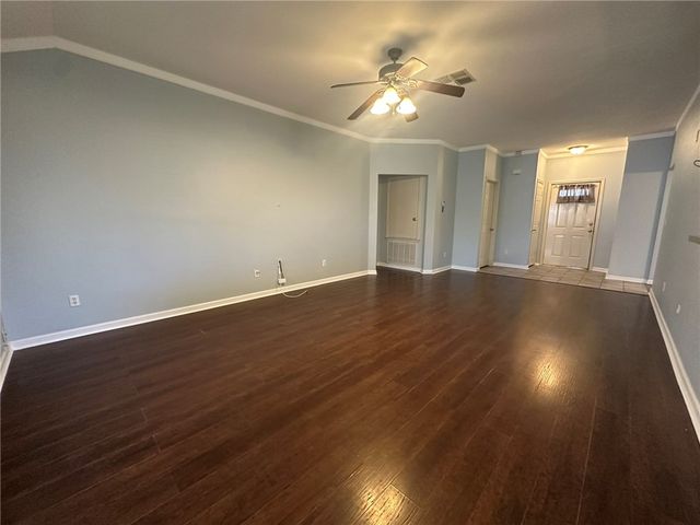 1002 La Mirada, Portland, TX 78374