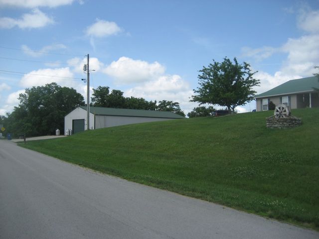 1026 Sea Ridge Road, Lawrenceburg, KY 40342