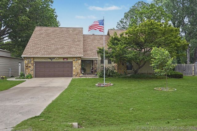 7233 S Gafford Avenue, Broken Arrow, OK 74014