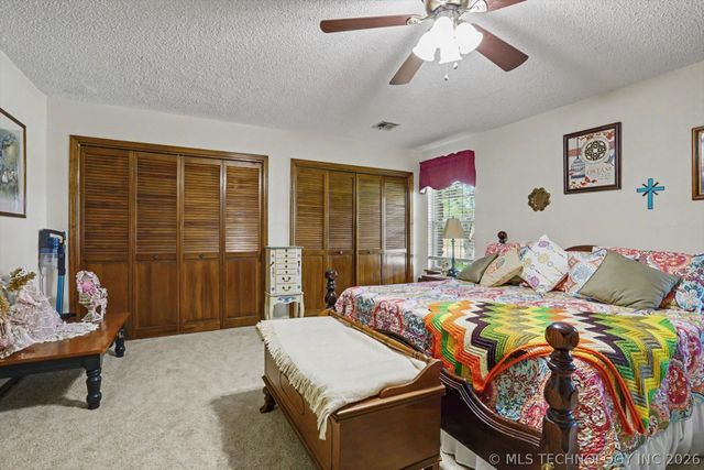 7233 S Gafford Avenue, Broken Arrow, OK 74014