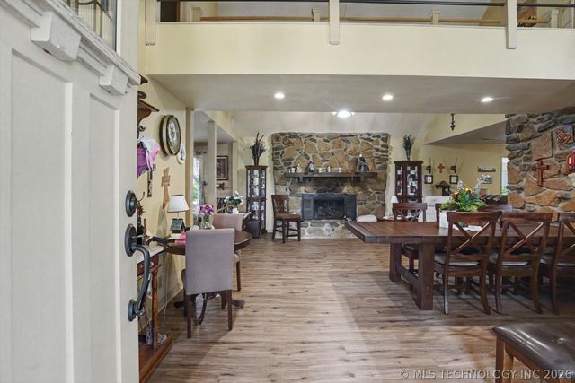 7233 S Gafford Avenue, Broken Arrow, OK 74014