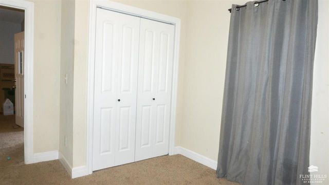 920 Crawford Street, Clay Center, KS 67432