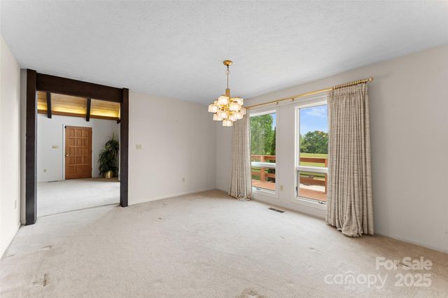 99 Odonald Road, Asheville, NC 28806