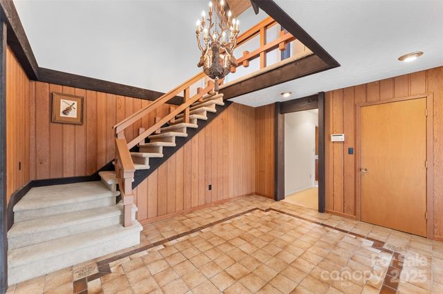 99 Odonald Road, Asheville, NC 28806