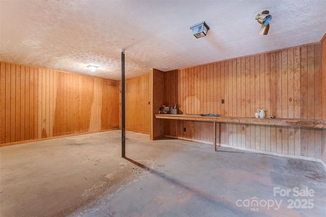 99 Odonald Road, Asheville, NC 28806