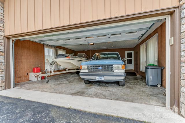 99 Odonald Road, Asheville, NC 28806