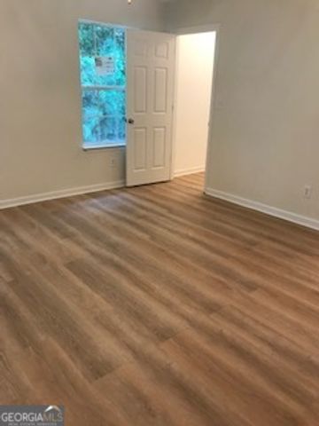 112 Heritage Way, Jackson, GA 30233