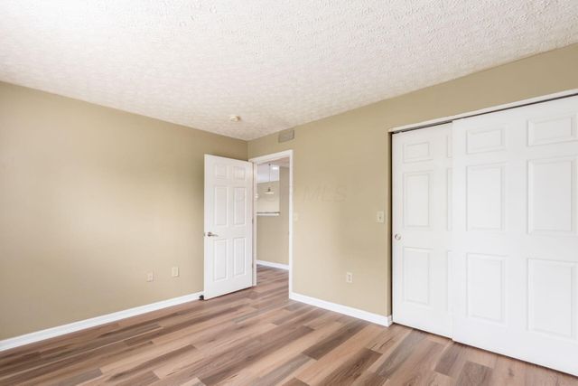 5617 Cedar, Columbus, OH 43228