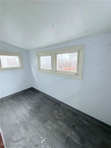 1282 Sawyer Avenue, Akron, OH 44310