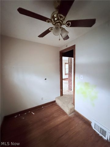 1282 Sawyer Avenue, Akron, OH 44310