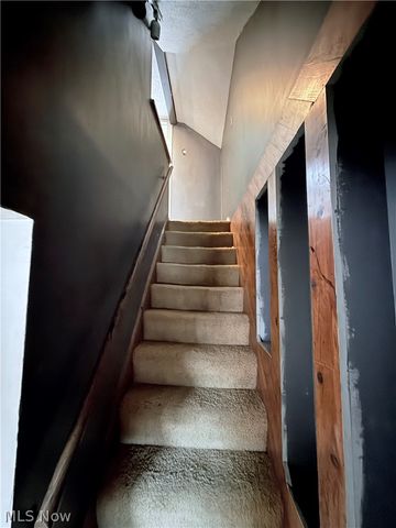 1282 Sawyer Avenue, Akron, OH 44310