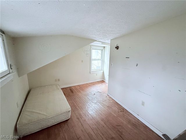 1282 Sawyer Avenue, Akron, OH 44310