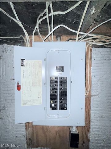 1282 Sawyer Avenue, Akron, OH 44310