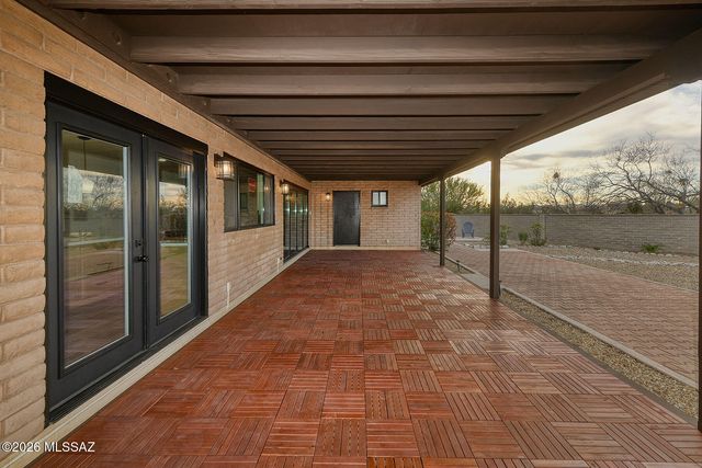 6555 E Cll De Amigos, Tucson, AZ 85750