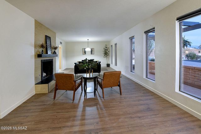 6555 E Cll De Amigos, Tucson, AZ 85750