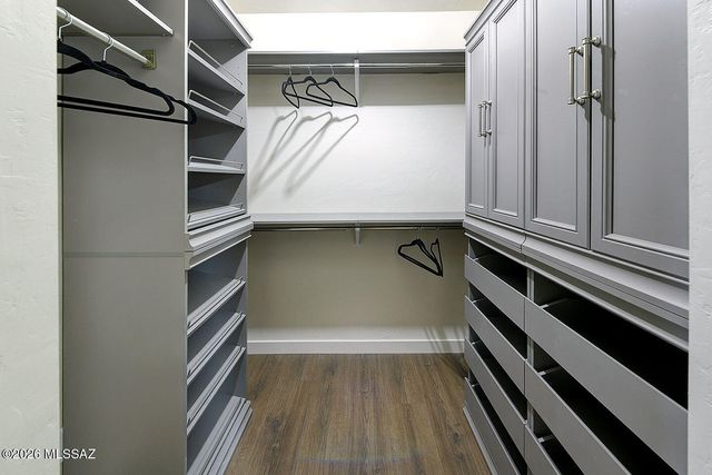 6555 E Cll De Amigos, Tucson, AZ 85750