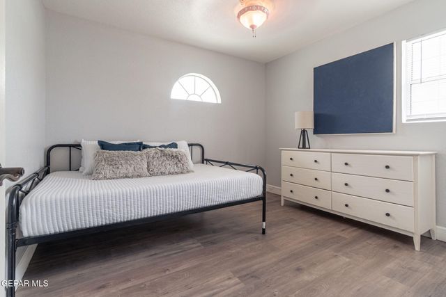 16020 Homestead Drive, Horizon City, TX 79928