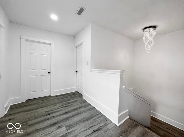 4923 E University Avenue, Indianapolis, IN 46201