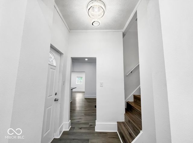 4923 E University Avenue, Indianapolis, IN 46201