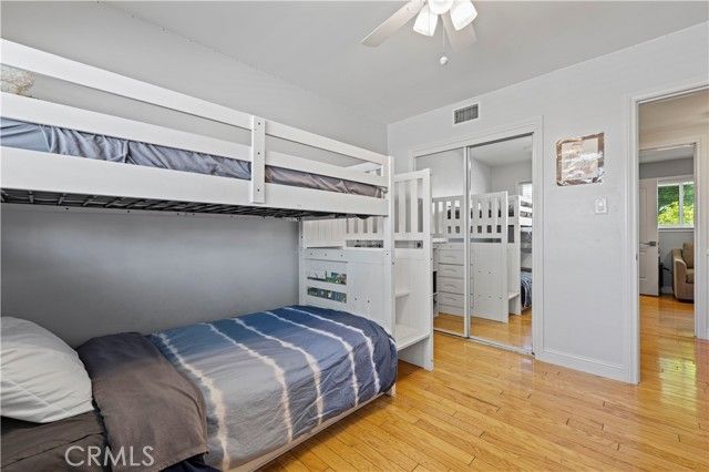 10124 Debra Avenue, Granada Hills (los Angeles), CA 91343