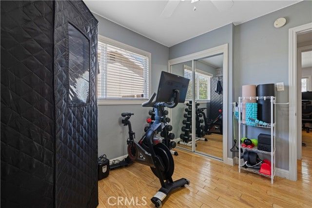 10124 Debra Avenue, Granada Hills (los Angeles), CA 91343