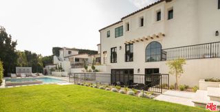 1121 Tower Road, Beverly Hills, CA 90210