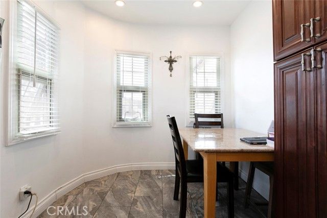 533 Hawthorne Street, Glendale, CA 91204