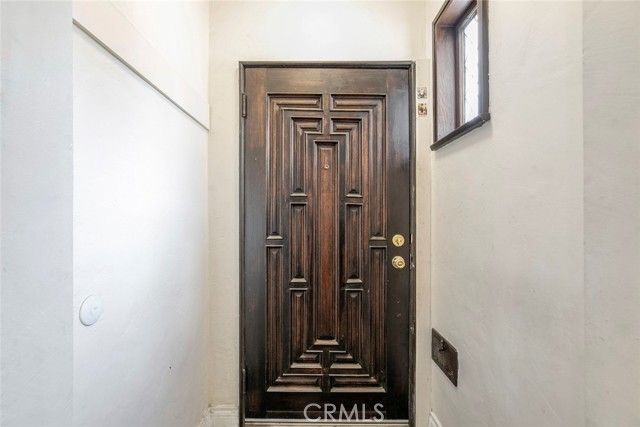 533 Hawthorne Street, Glendale, CA 91204