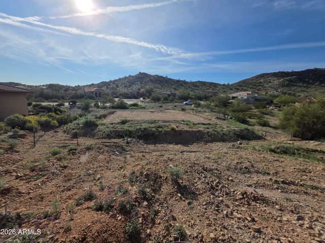 18222 W SANTA ALBERTA Lane 31, Goodyear, AZ 85338